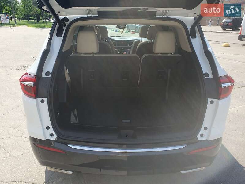 Внедорожник / Кроссовер Buick Enclave 2018 в Киеве фото 13 Внедорожник / Кроссовер Buick Enclave 2018 в Киеве