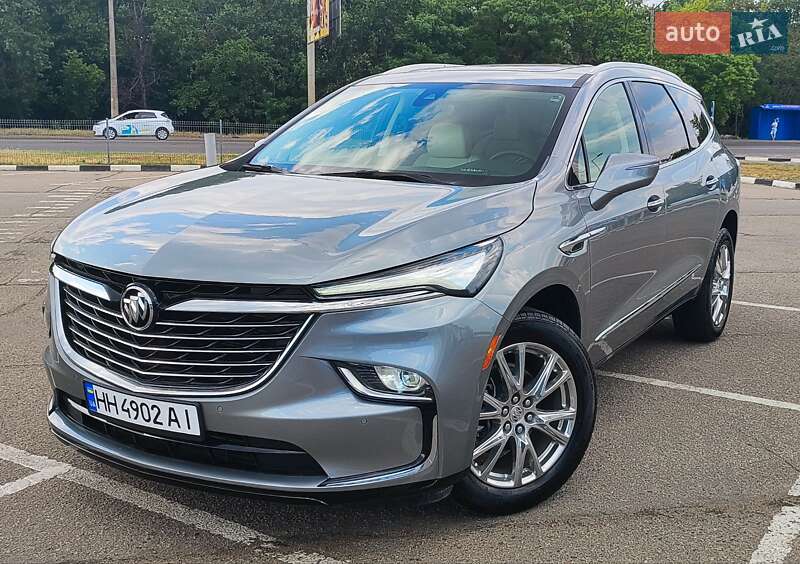 Позашляховик / Кросовер Buick Enclave 2023 в 