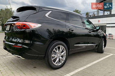 Позашляховик / Кросовер Buick Enclave 2023 в 
