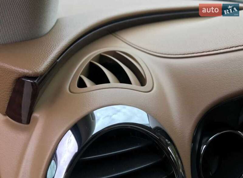 Позашляховик / Кросовер Buick Enclave 2016 в Чернівцях фото 15 Позашляховик / Кросовер Buick Enclave 2016 в Чернівцях