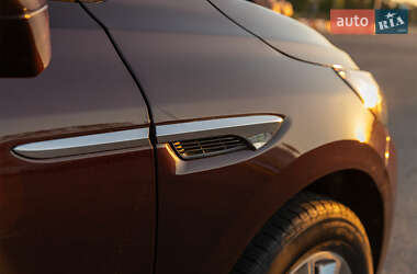 Позашляховик / Кросовер Buick Enclave 2018 в 