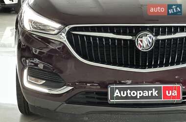 Позашляховик / Кросовер Buick Enclave 2018 в 