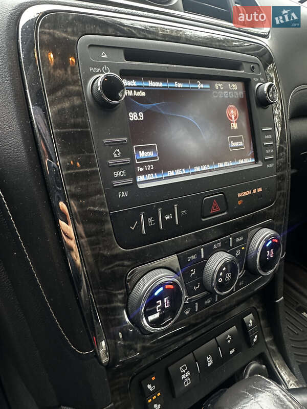 Позашляховик / Кросовер Buick Enclave 2013 в Броварах