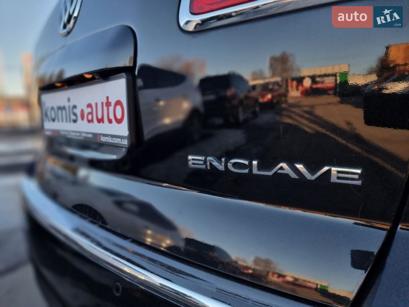 Внедорожник / Кроссовер Buick Enclave 2016 в Виннице