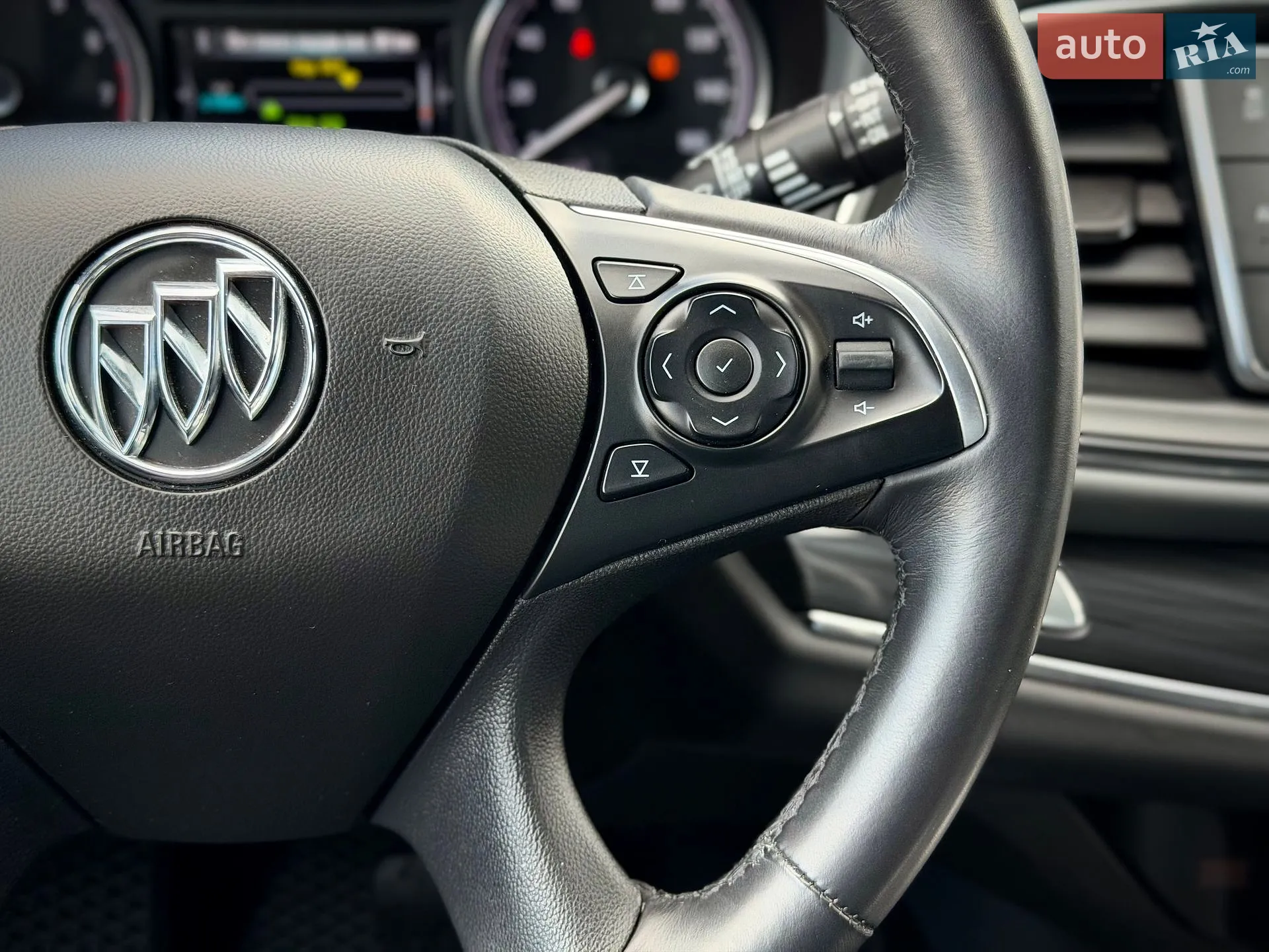 2017 Buick Enclave - мініатюра 34