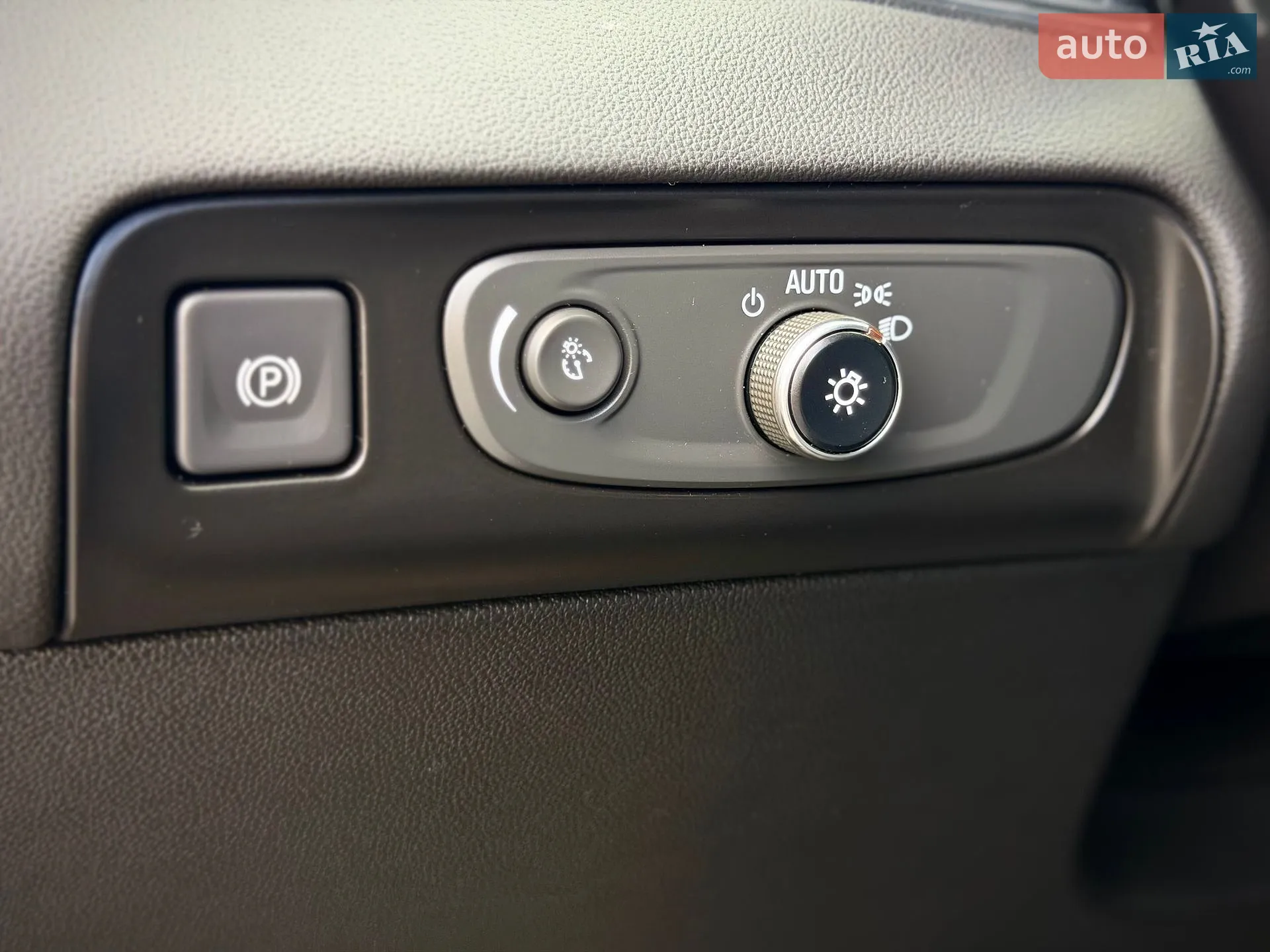 2017 Buick Enclave - мініатюра 35