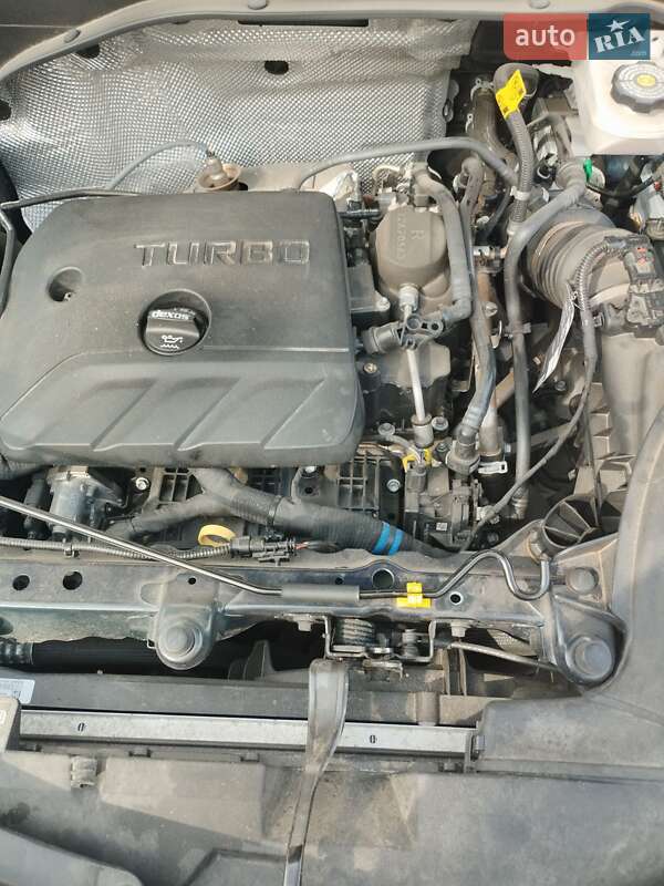 Позашляховик / Кросовер Buick Encore GX 2020 в Львові фото 16 Позашляховик / Кросовер Buick Encore GX 2020 в Львові