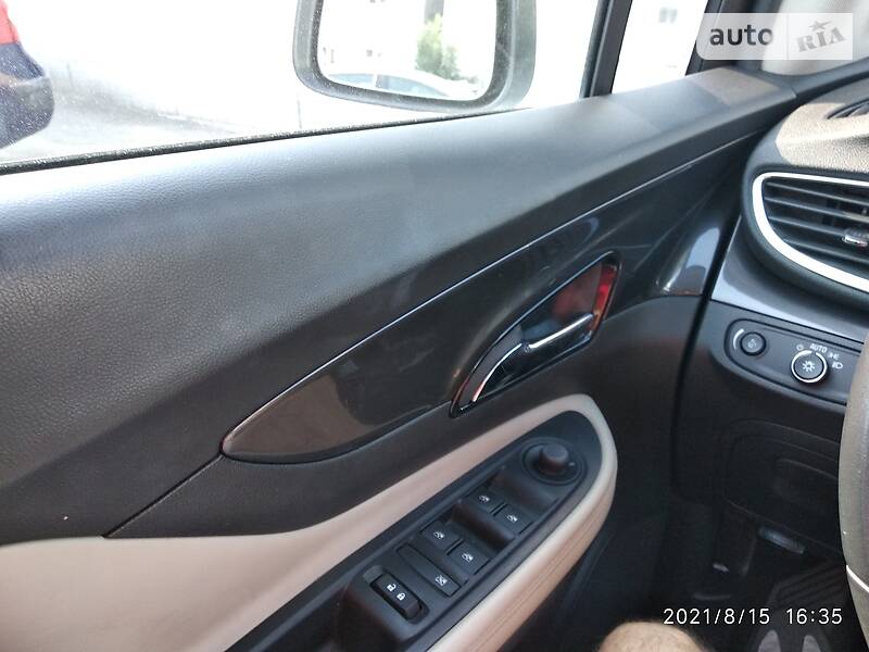 Внедорожник / Кроссовер Buick Encore 2018 в Киеве