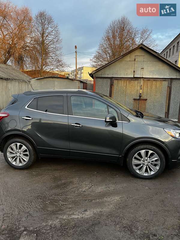 Позашляховик / Кросовер Buick Encore 2018 в Коростишеві