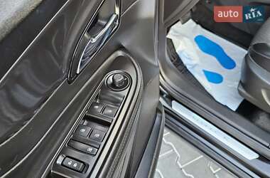 Внедорожник / Кроссовер Buick Encore 2019 в 