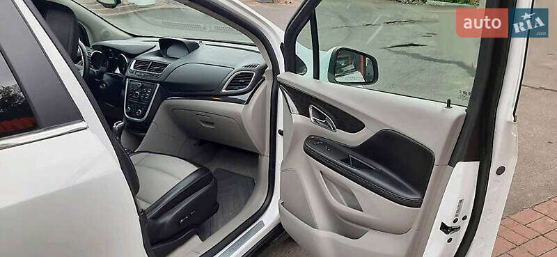 Позашляховик / Кросовер Buick Encore 2016 в Києві