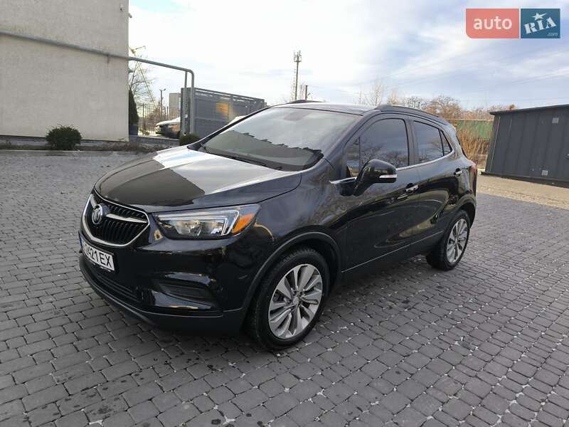 Позашляховик / Кросовер Buick Encore 2019 в Чернівцях