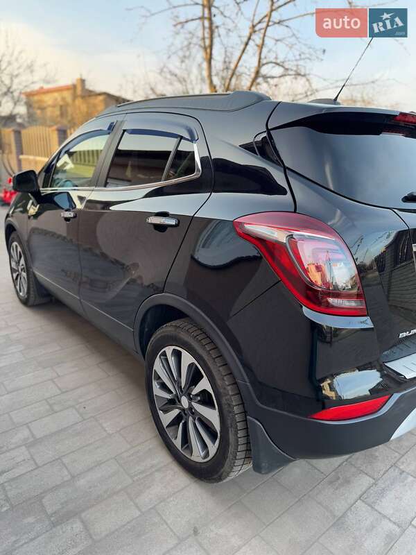 Позашляховик / Кросовер Buick Encore 2017 в Львові