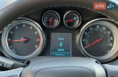 Позашляховик / Кросовер Buick Encore 2013 в 