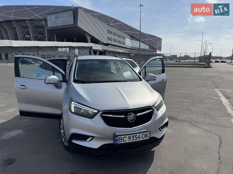 Внедорожник / Кроссовер Buick Encore 2016 в 