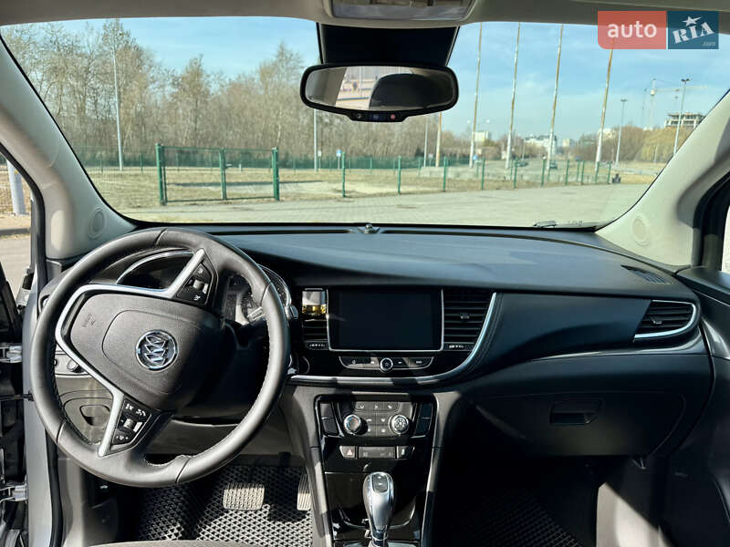 Позашляховик / Кросовер Buick Encore 2016 в Львові