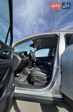 Внедорожник / Кроссовер Buick Encore 2016 в Львове