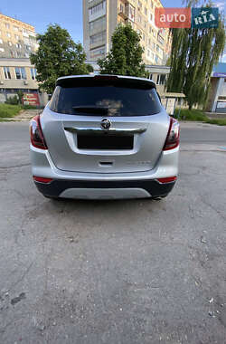 Позашляховик / Кросовер Buick Encore 2018 в 