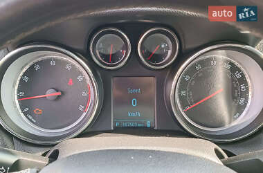 Позашляховик / Кросовер Buick Encore 2014 в 