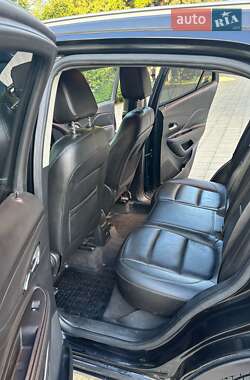 Внедорожник / Кроссовер Buick Encore 2017 в 