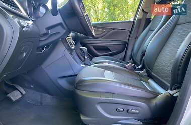 Позашляховик / Кросовер Buick Encore 2015 в 