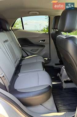 Внедорожник / Кроссовер Buick Encore 2015 в Львове