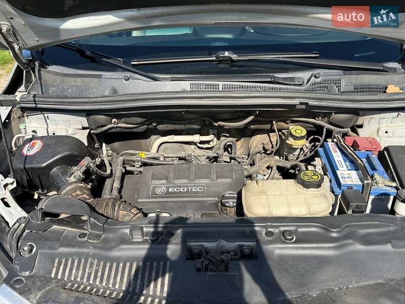 Внедорожник / Кроссовер Buick Encore 2015 в Львове