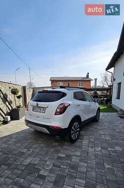 Внедорожник / Кроссовер Buick Encore 2019 в 