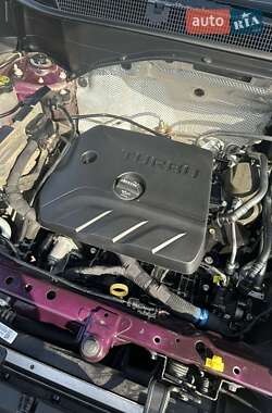 Внедорожник / Кроссовер Buick Encore 2020 в 