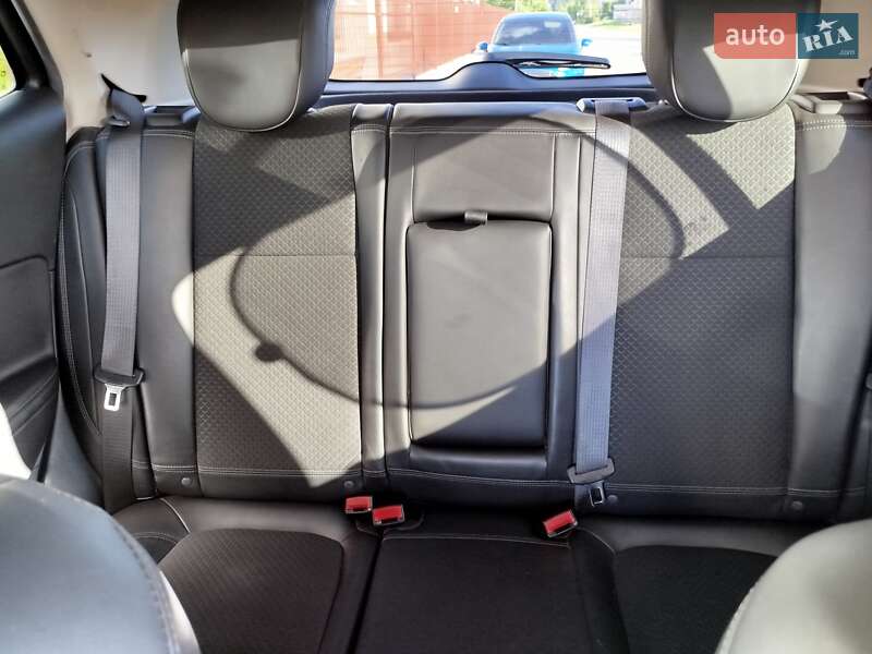 Внедорожник / Кроссовер Buick Encore 2017 в Киеве