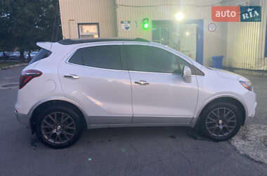 Внедорожник / Кроссовер Buick Encore 2017 в 