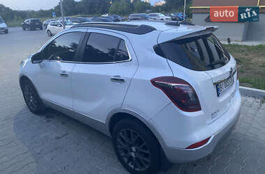 Внедорожник / Кроссовер Buick Encore 2017 в 