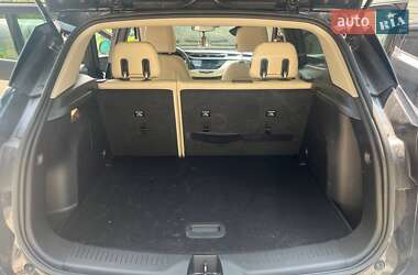 Позашляховик / Кросовер Buick Encore 2020 в 