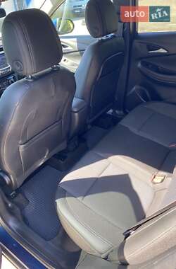 Внедорожник / Кроссовер Buick Encore 2020 в 