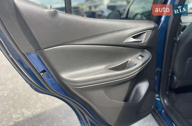 Внедорожник / Кроссовер Buick Encore 2020 в 