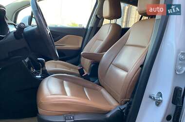 Внедорожник / Кроссовер Buick Encore 2017 в 