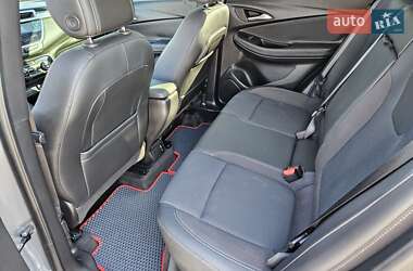 Позашляховик / Кросовер Buick Encore 2020 в 