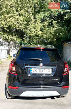 Позашляховик / Кросовер Buick Encore 2018 в 