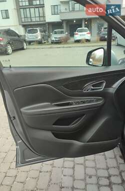 Позашляховик / Кросовер Buick Encore 2013 в 