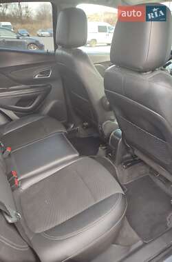 Позашляховик / Кросовер Buick Encore 2013 в 