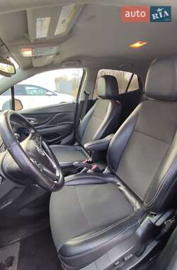 Позашляховик / Кросовер Buick Encore 2013 в 