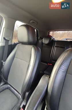 Позашляховик / Кросовер Buick Encore 2013 в 