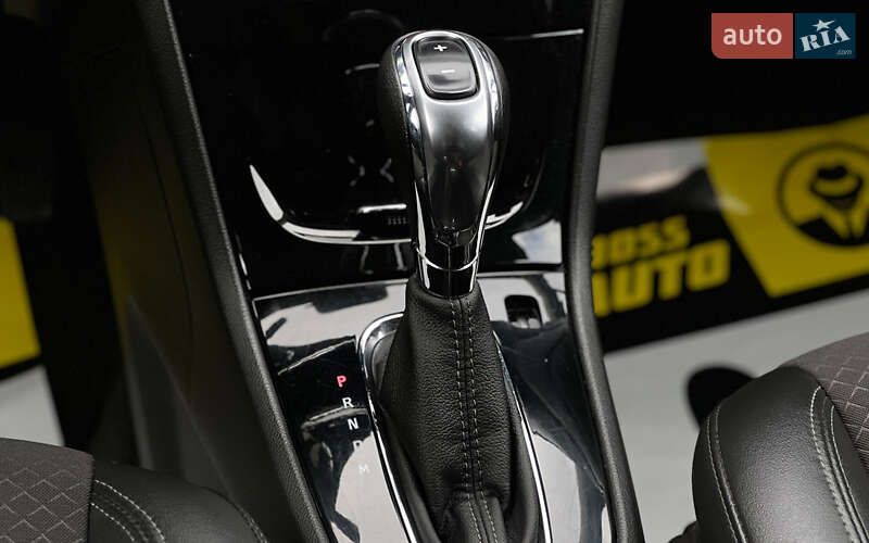 Внедорожник / Кроссовер Buick Encore 2019 в Львове