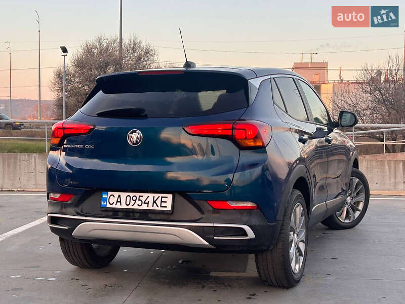 Позашляховик / Кросовер Buick Encore 2020 в Києві