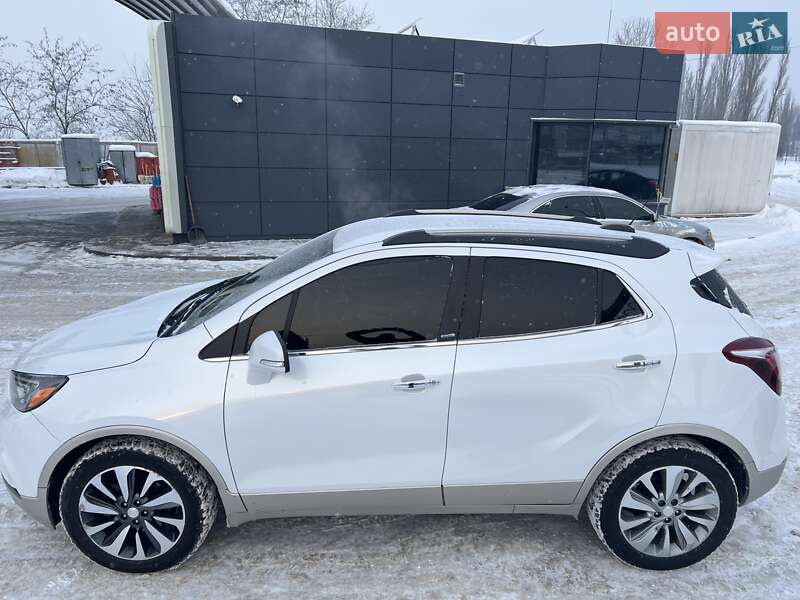 Позашляховик / Кросовер Buick Encore 2018 в Чернігові