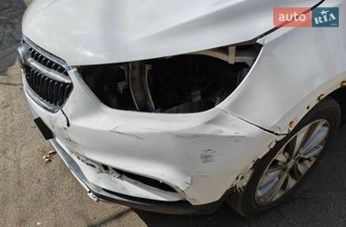 Внедорожник / Кроссовер Buick Encore 2019 в Киеве