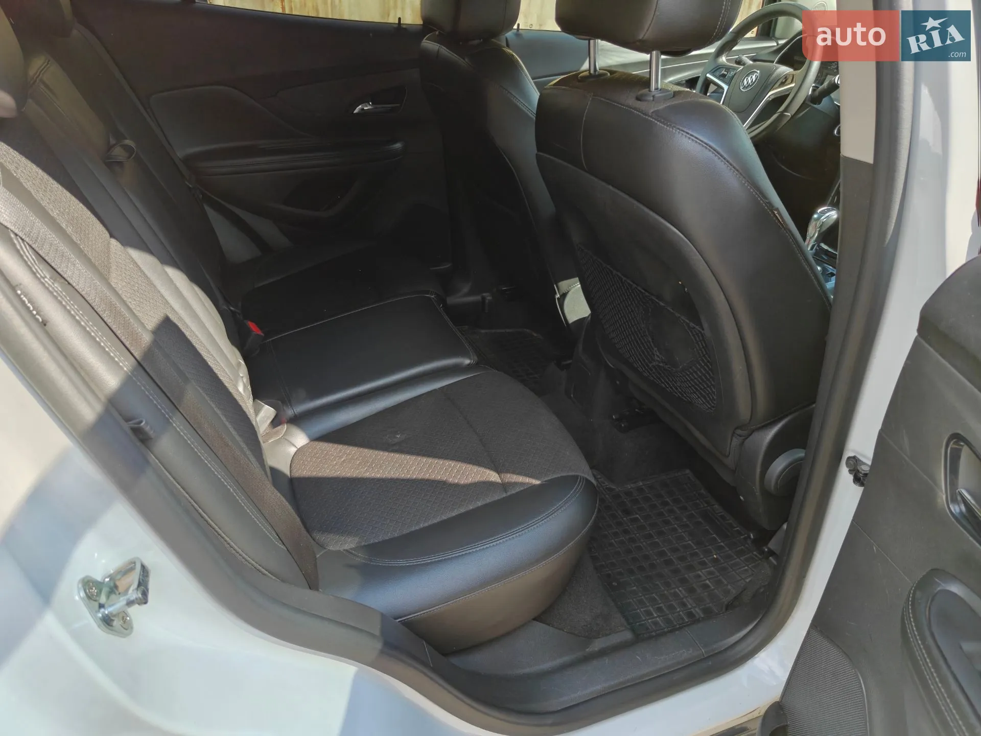 2019 Buick Encore - мініатюра 16