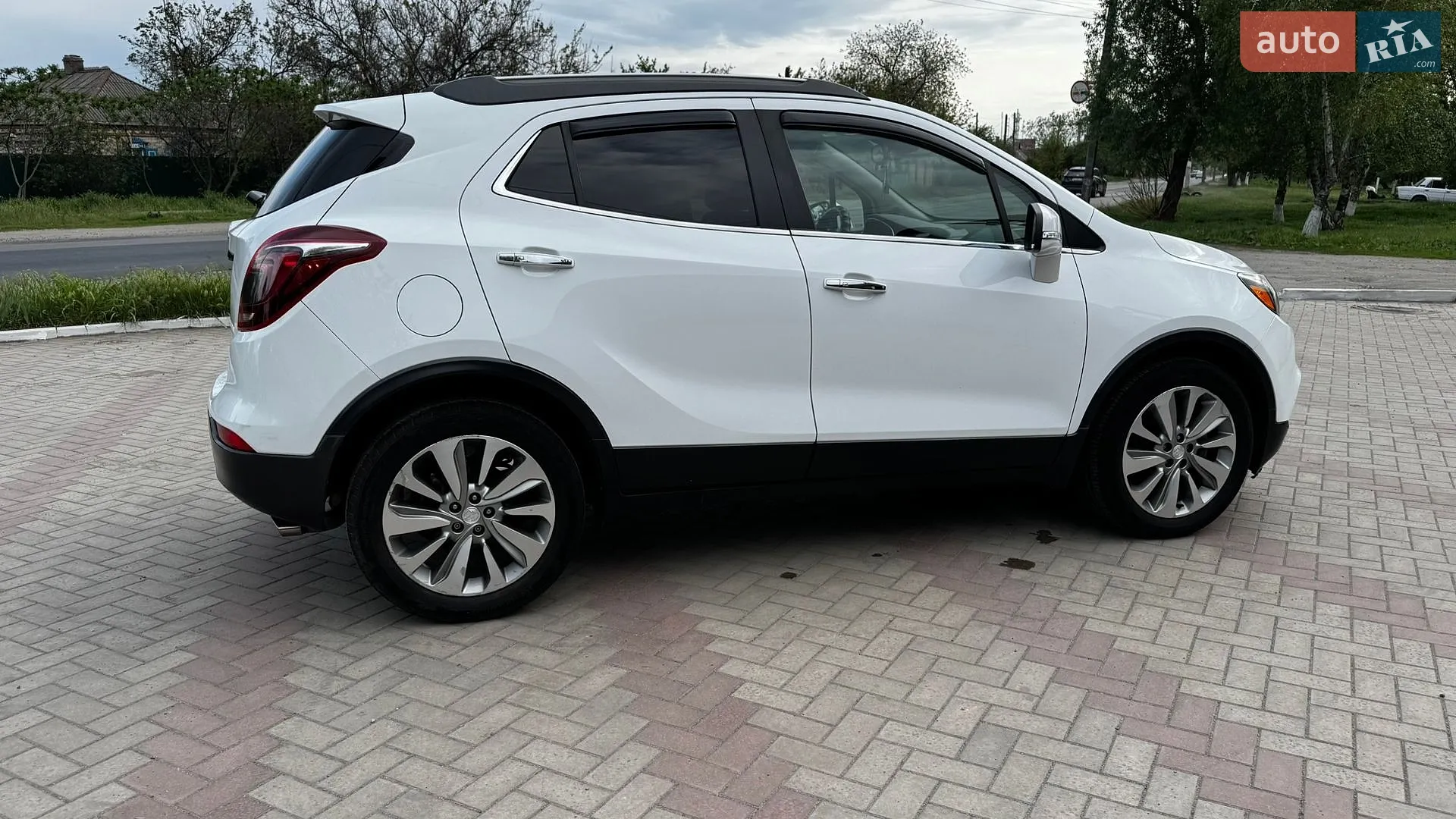 2017 Buick Encore - мініатюра 10