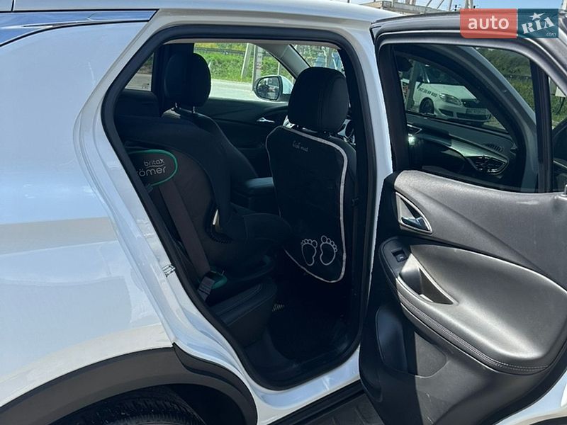 Внедорожник / Кроссовер Buick Encore 2022 в Львове