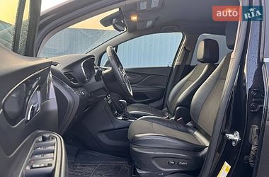 Позашляховик / Кросовер Buick Encore 2017 в Києві